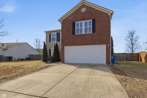 6889 W Dover Pl, Mccordsville, IN 46055