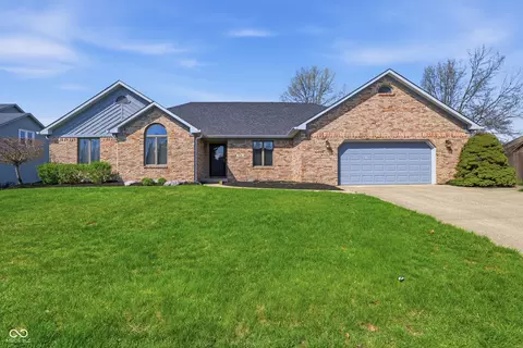 396 Tradition Ln, Danville, IN 46122
