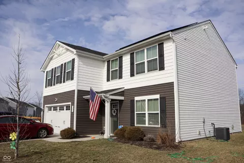 145 N Fairfield Dr, Danville, IN 46122