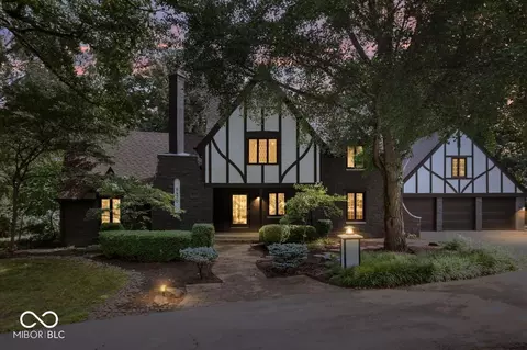6470 Around The Hills Rd, Indianapolis, IN 46226
