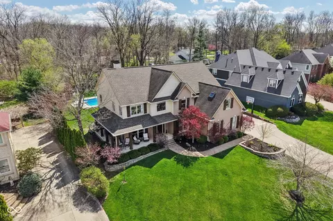 9986 Springstone Rd, Mccordsville, IN 46055