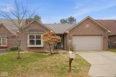 9511 Huntington Ln, Indianapolis, IN 46260