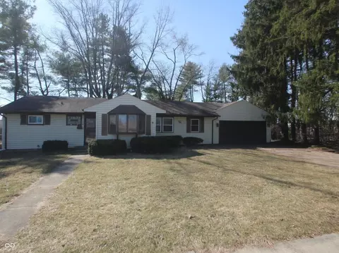 14 James Ct, Brownsburg, IN 46112