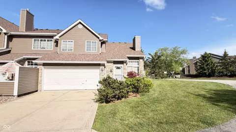 939 Prestwick Pl #D, Indianapolis, IN 46214