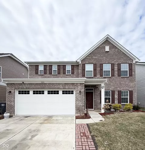 390 Gathering Ln, Greenwood, IN 46143