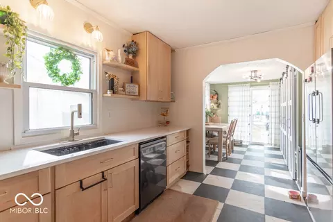 Kitchen - 228 Shaw St, Plainfield, IN 46168 photo 4 of 4