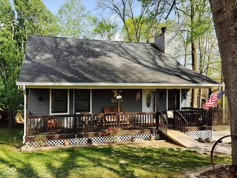 8379 S Christian Dr, Princes Lakes, IN 46164