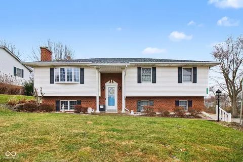 951 Tekulve Rd, Batesville, IN 47006