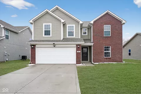 1861 Osman Dr, Avon, IN 46123