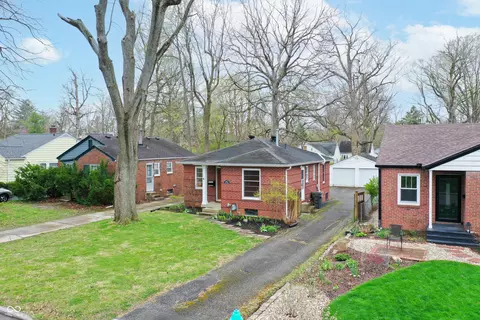 6012 Kingsley Dr, Indianapolis, IN 46220