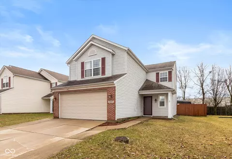 5527 Forest Ridge Ct, Indianapolis, IN 46203