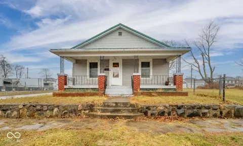 1425 S 19th St, New Castle, IN 47362