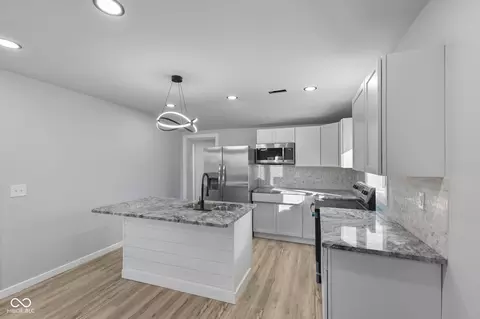 Kitchen - 4533 Gordon Dr, Plainfield, IN 46168 photo 1 of 4
