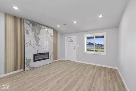 Living - 4533 Gordon Dr, Plainfield, IN 46168 photo 1 of 1
