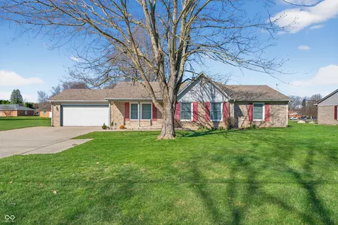 1111 S Rangeline Rd, Anderson, IN 46012