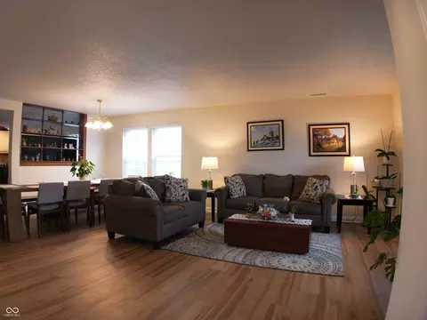 Living - 8277 S Quarter Moon Dr, Pendleton, IN 46064 photo 1 of 4