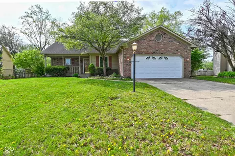 8857 Sundrop Rd, Indianapolis, IN 46231