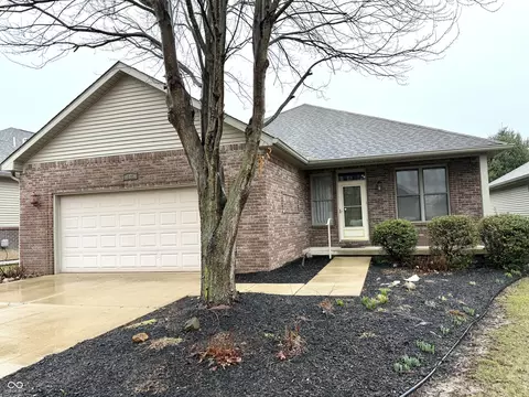 486 Glenview Dr, Greencastle, IN 46135