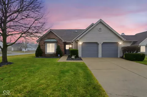 7915 Trotwood Cir, Indianapolis, IN 46256
