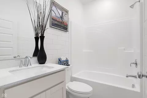 Bath - 15498 Postman Rd, Fishers, IN 46037 photo 2 of 2