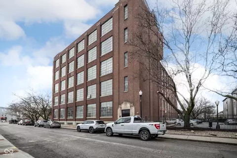 611 N Park Ave #109, Indianapolis, IN 46204