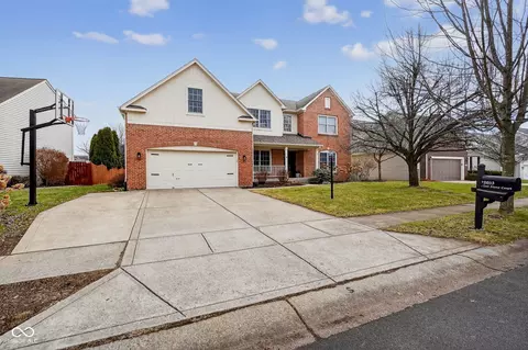 12033 Flint Stone Ct, Fishers, IN 46037