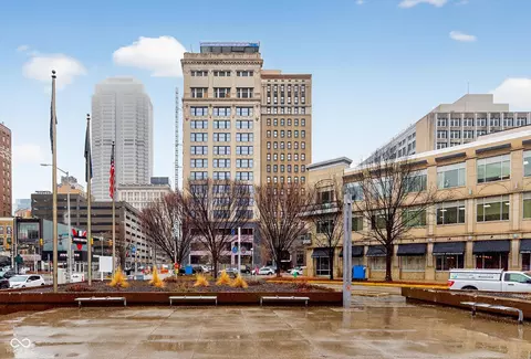 110 E Washington St #13A, Indianapolis, IN 46204