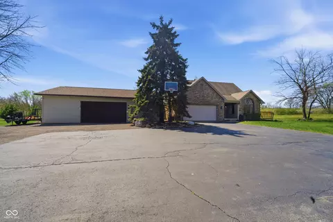 1889 W County Road 1000 N, Lizton, IN 46149