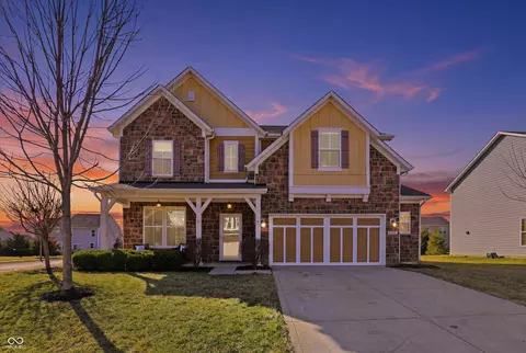 16726 Broken Arrow Dr, Westfield, IN 46074