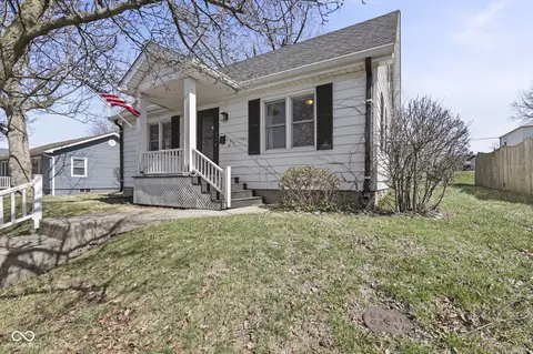 Exterior - 227 Jefferson St, Pendleton, IN 46064 photo 1 of 3