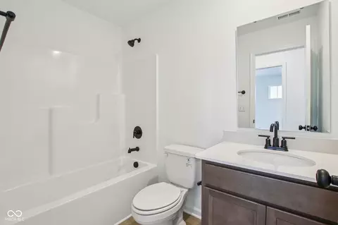 Bath - 9086 Anthem Ave, Plainfield, IN 46168 photo 2 of 2