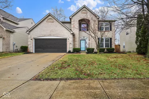 7441 Sycamore Run Dr, Indianapolis, IN 46237