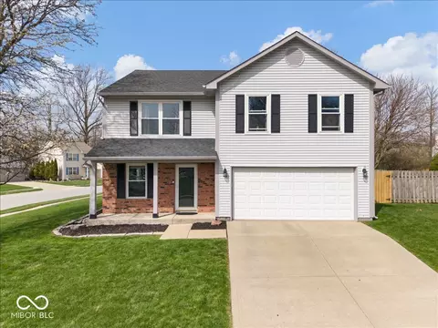 10362 Cedar Dr, Fishers, IN 46037