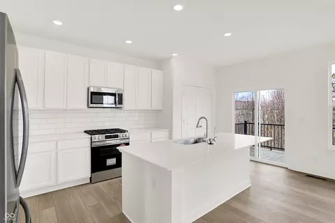 Kitchen - 5942 Juna Ave, Plainfield, IN 46168 photo 2 of 3