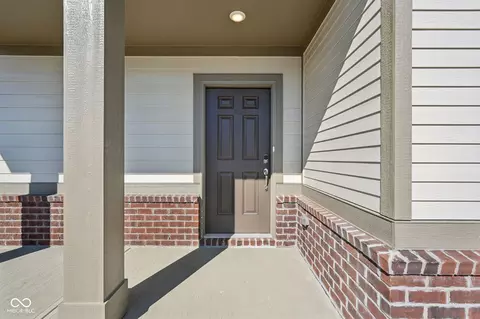 2736 Evergreen Ave, Plainfield, IN 46168 photo 2