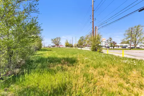 5814 W Washington St, Indianapolis, IN 46241