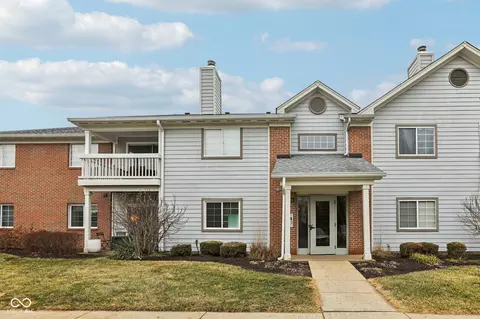8120 Glenwillow Ln #101, Indianapolis, IN 46278