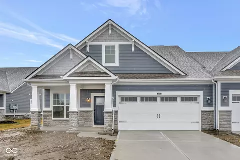 3247 Wrangler Dr, Bargersville, IN 46106