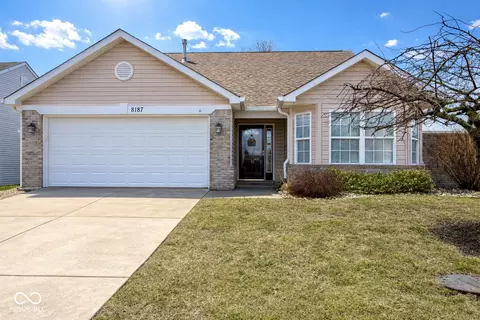 8187 Overbrooke Ln, Avon, IN 46123