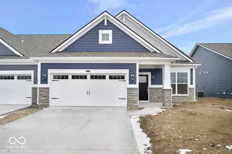 3231 Wrangler Dr, Bargersville, IN 46106