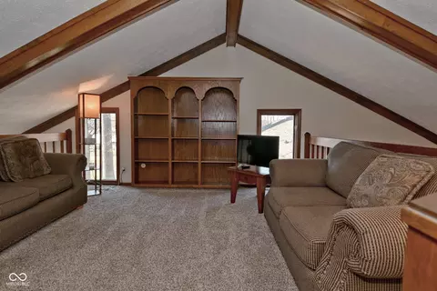 Living - 537 Wayside Ct, Plainfield, IN 46168 photo 7 of 7