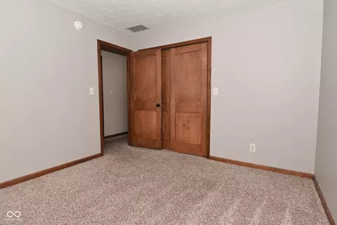 Bedroom - 537 Wayside Ct, Plainfield, IN 46168 photo 7 of 10