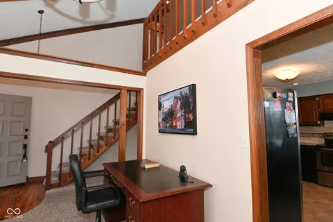 Entry Way - 537 Wayside Ct, Plainfield, IN 46168 photo 6 of 8