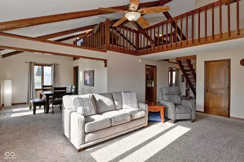 Living - 537 Wayside Ct, Plainfield, IN 46168 photo 1 of 7