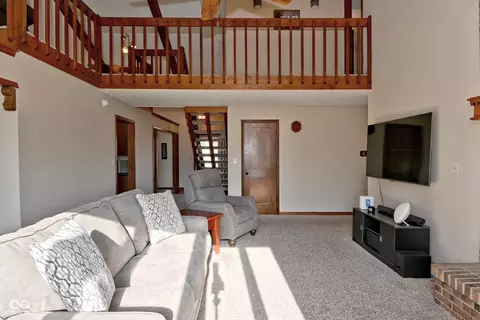 Living - 537 Wayside Ct, Plainfield, IN 46168 photo 3 of 7
