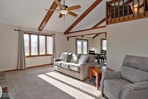 Living - 537 Wayside Ct, Plainfield, IN 46168 photo 4 of 7