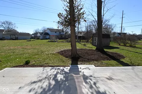 Exterior - 537 Wayside Ct, Plainfield, IN 46168 photo 6 of 11