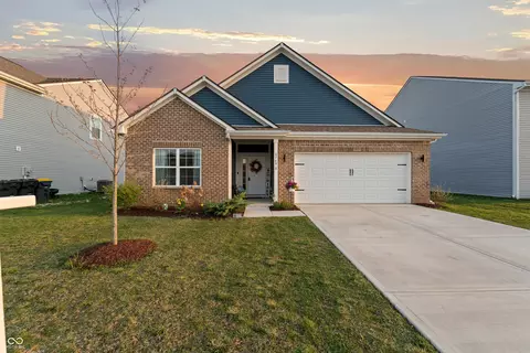 Exterior - 6769 Honeysuckle Way, Pendleton, IN 46064 photo 2 of 19