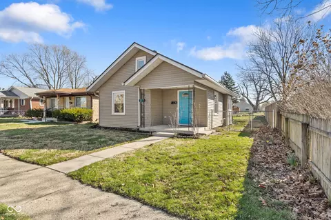 237 N 8th Ave, Beech Grove, IN 46107