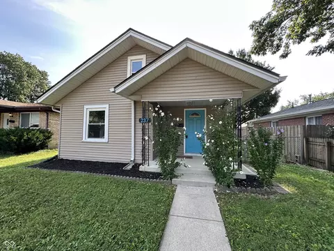 237 N 8th Ave, Beech Grove, IN 46107